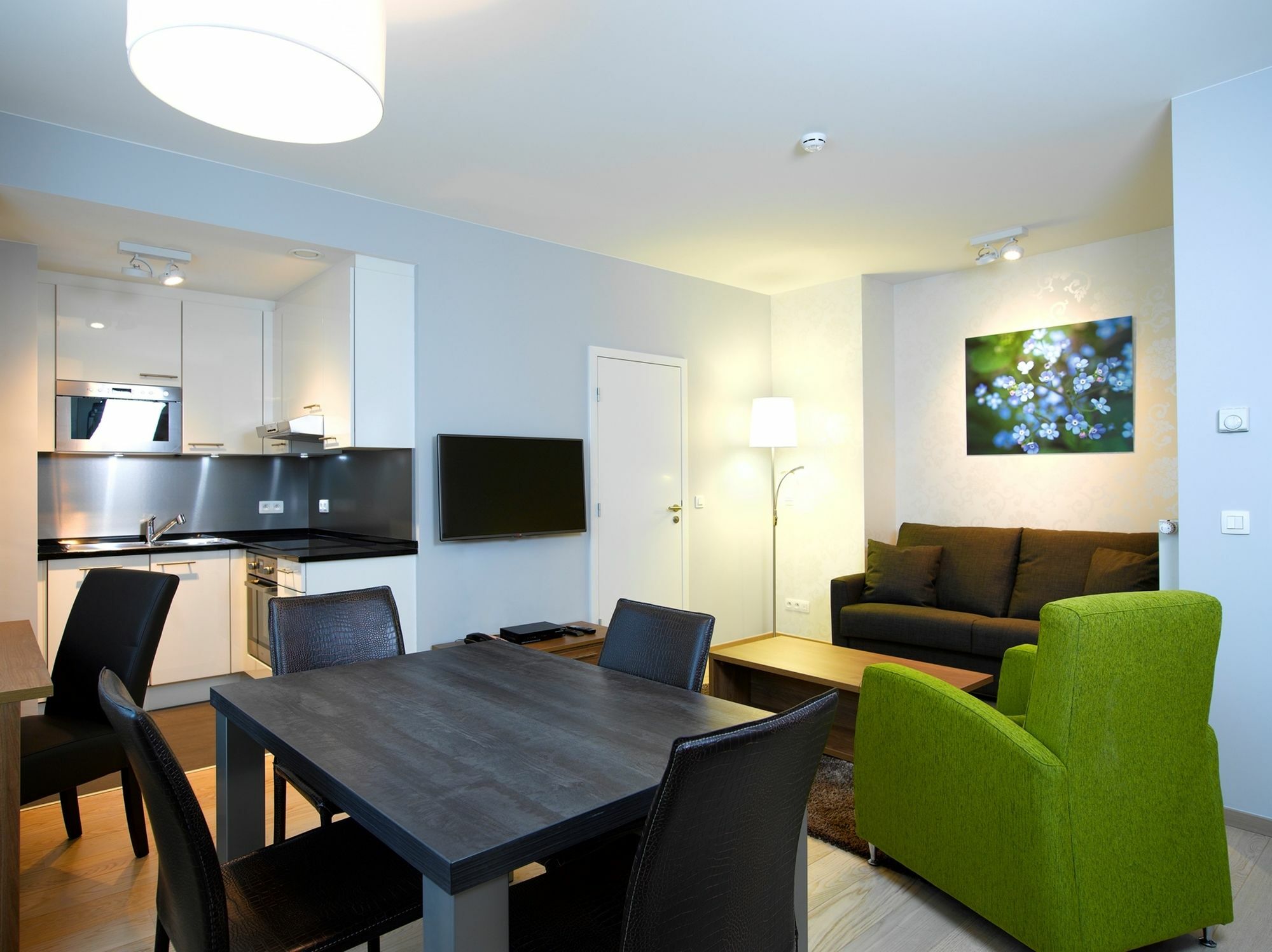 Thon Residence Florence Aparthotel Bruxelles Extérieur photo